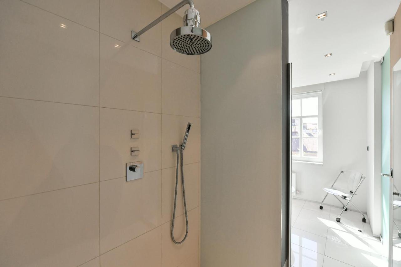 Luxury Central Penthouse With Sauna, Terrace, 250M2, 5Bdrm, 3Bthrm Praha Exteriér fotografie